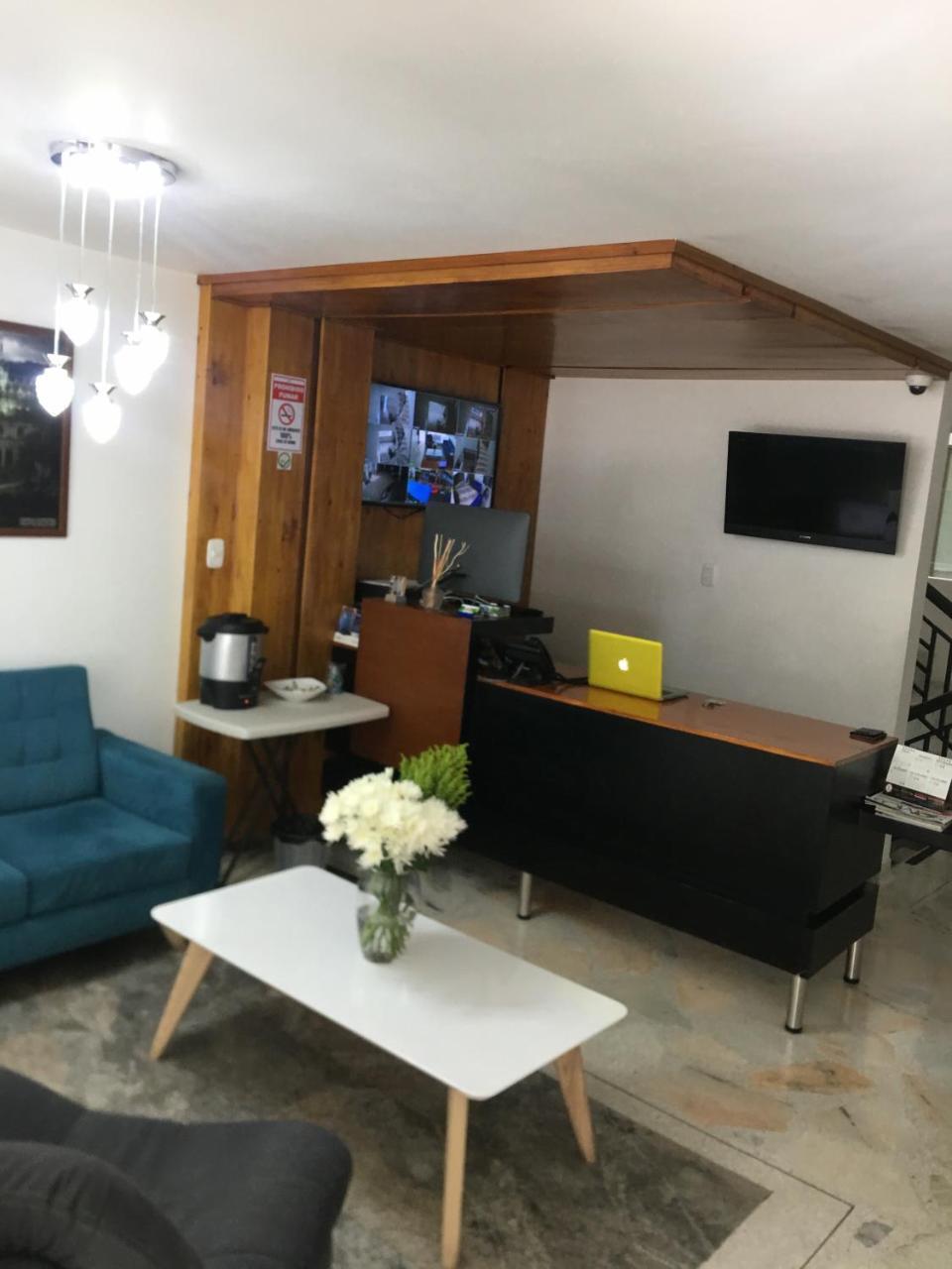 Hotel Florida Apartasuites. Ipiales Extérieur photo